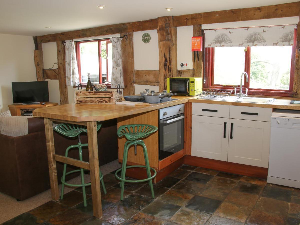 Broughton Stables Villa Монтгомъри Екстериор снимка